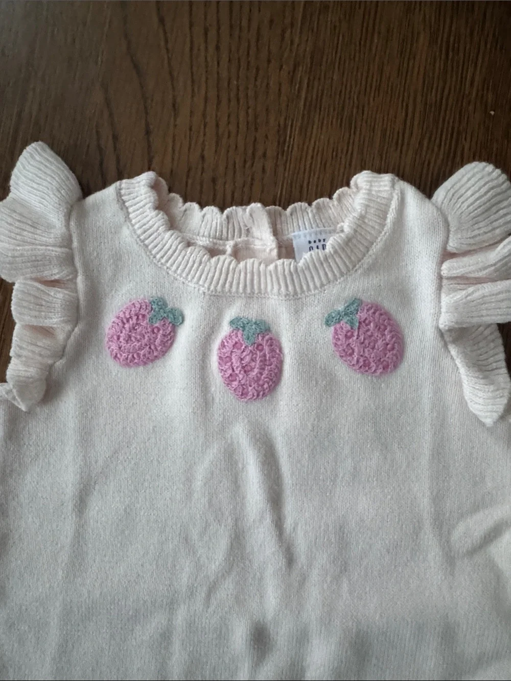Baby Gap Pink  Knit Romper with Strawberry Embroidery. Size 6-12 months. BNWT.